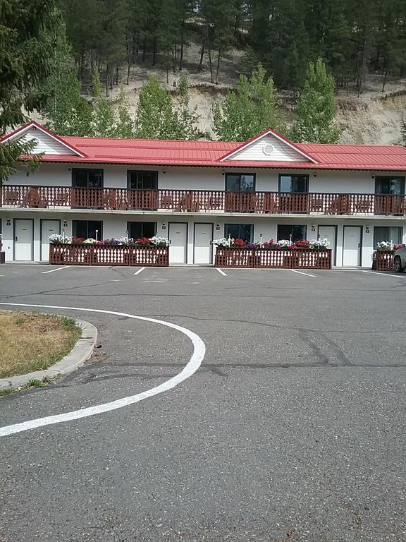 Alpen Motel Radium Hot Springs Kültér fotó